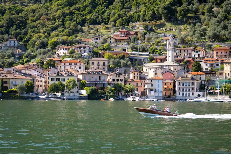 ВНЖ в Италии при покупке недвижимости 