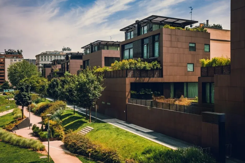 можно ли в италии купить недвижимость